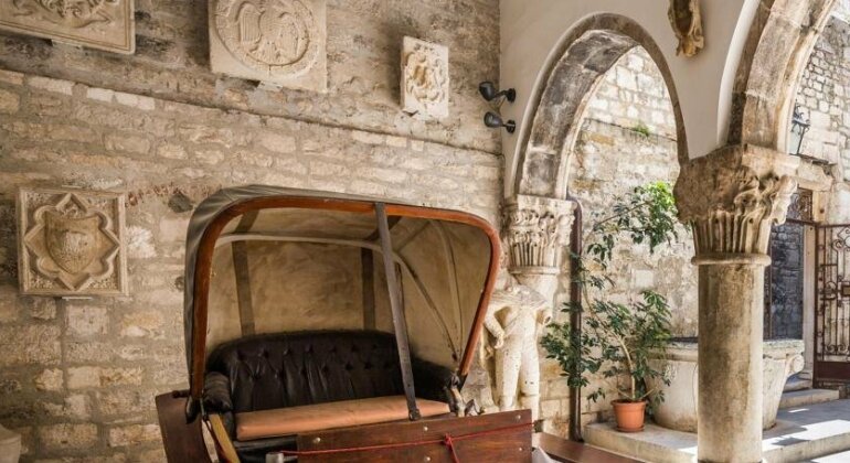 Diocletian Luxury Room - Photo4
