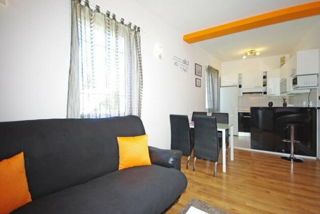 Downtown Residence Apartment - Photo4