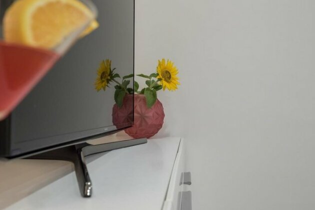 Drop In Split Luxury Suites - Photo2
