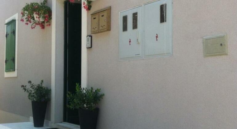 F&F Apartments - Photo3