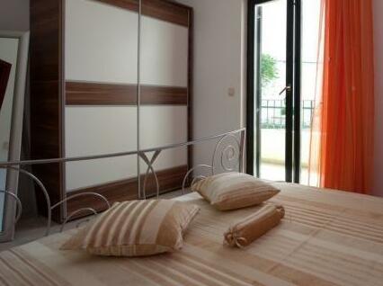 Four Stars Split Apartment - Photo5