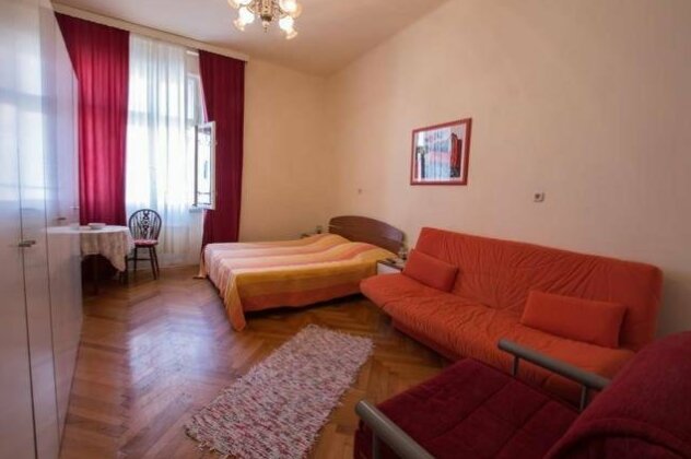 Guest House Central Split - Photo4