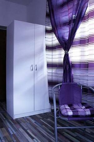 Guest House Movie - Photo4