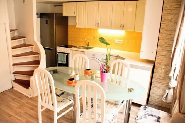 Guesthouse Dora - Photo2