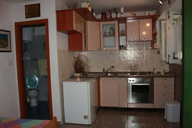 Guesthouse Luna - Photo4