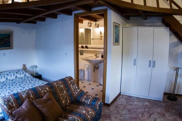 Guesthouse Vialli - Photo2