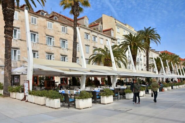 Hotel Adriana - Photo2