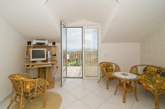 House Rea - Photo5
