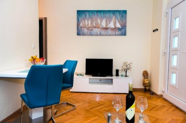 Irina Split Apartments - Photo2