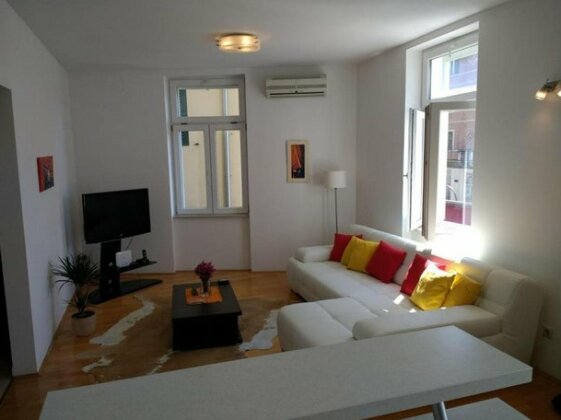 J&M Centar Split - Photo5