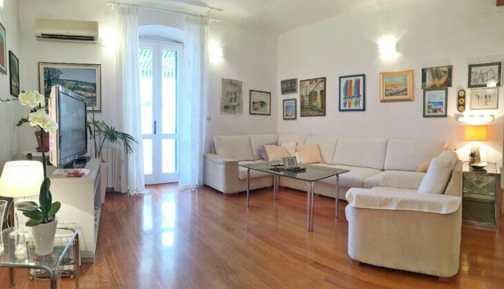 Klarina Apartments - Photo2