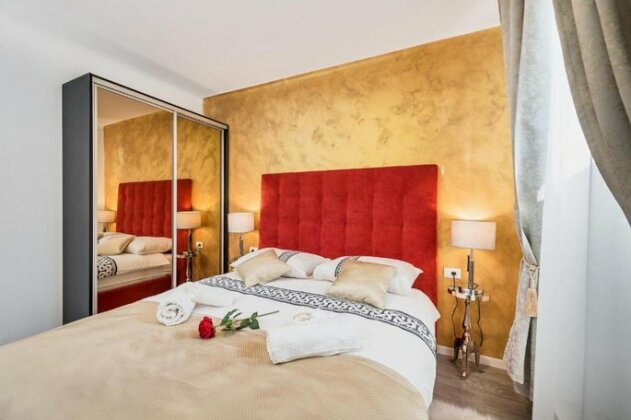 Luxury Apartment and Room Viktoria