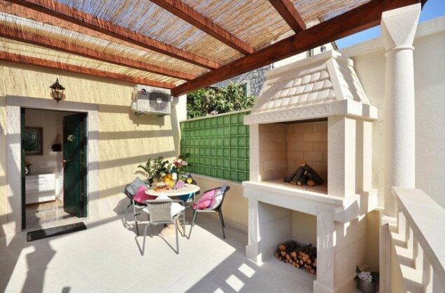 Luxury Apartment Leo - Photo4