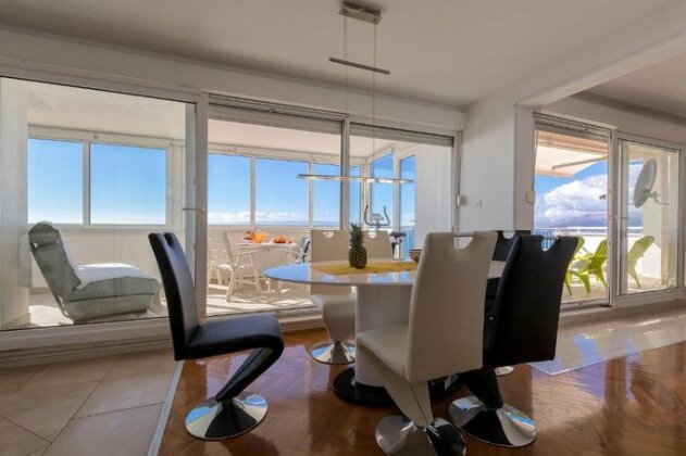 Maia's Beach Apartment - Photo2