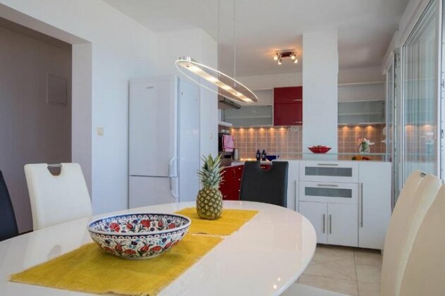 Maia's Beach Apartment - Photo4