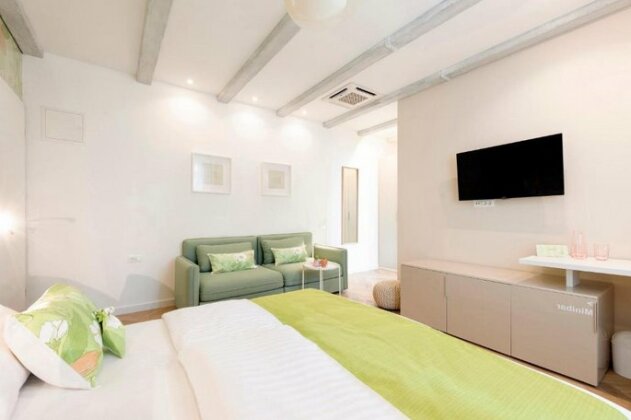 Mak Luxury Rooms - Photo4