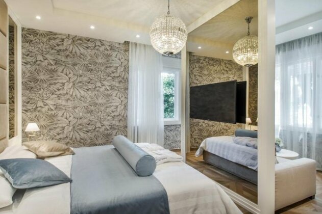 Miraval Luxury Rooms - Photo2
