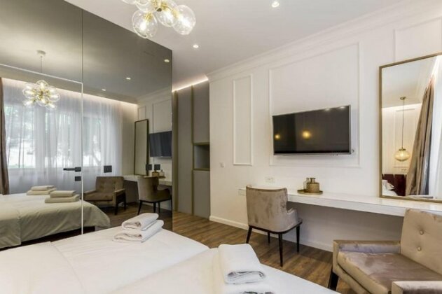 Nephelae Boutique Rooms - Photo5