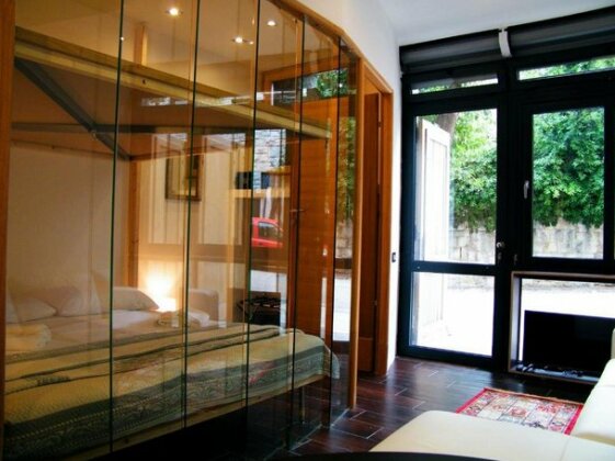 Old Town Luxury Suites President - Photo2