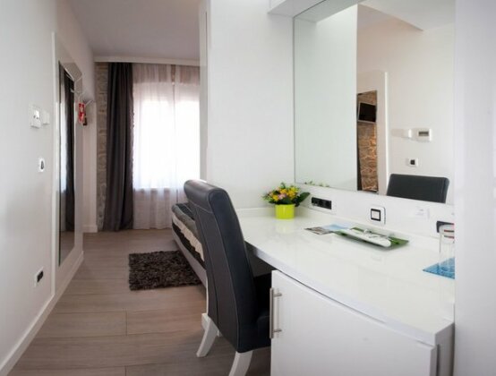 Palace Split&nbsp;- Photo4