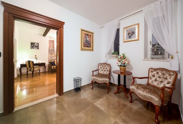 Priska Luxury Rooms - Photo4