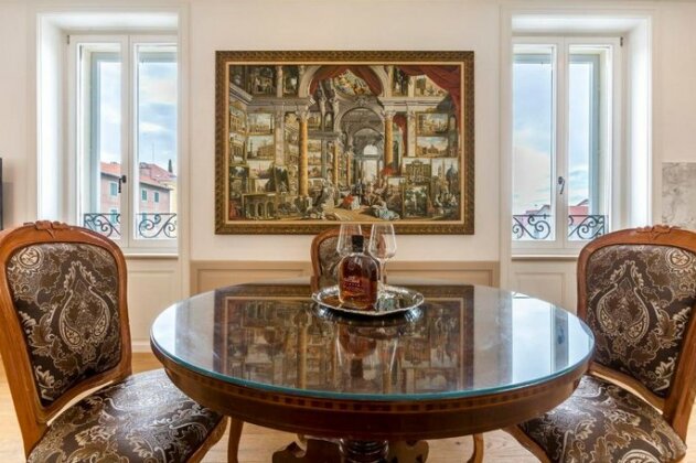 Queen Apartment Split - Photo4