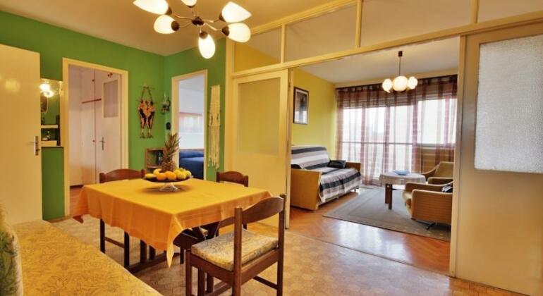 Red Beach Apartment - Photo5