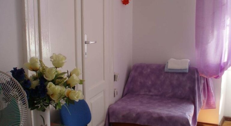 Relaxation Inside The Palace - Photo5