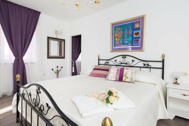 Romantic Luxury rooms - Photo5