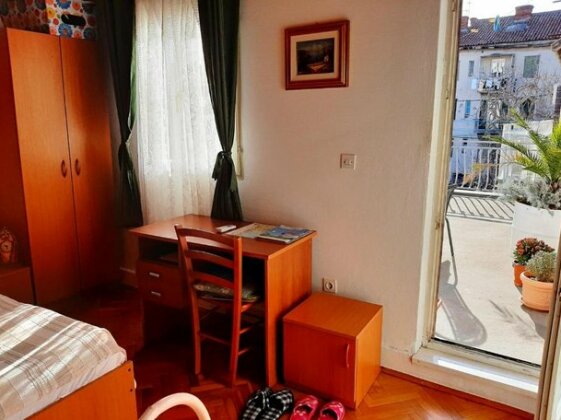 Rosmarinus Rubic studio - Photo2