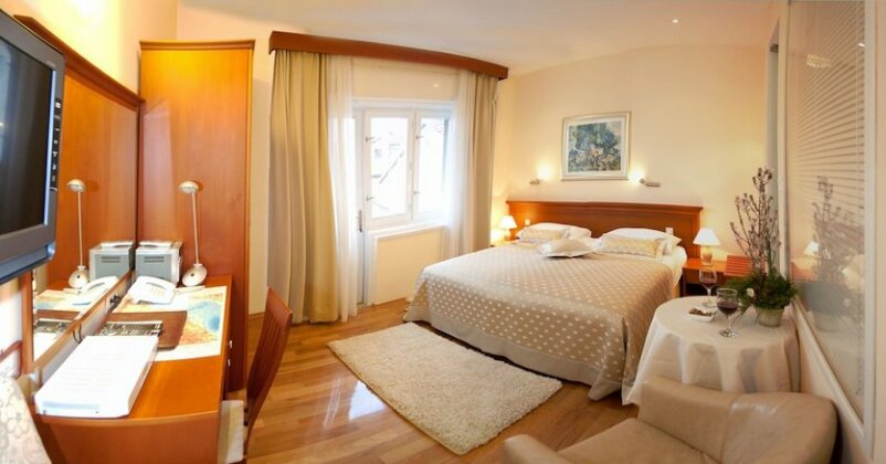 Royal Suites Split - Photo5