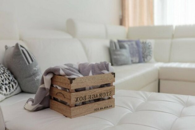 Shabby Apartment LENI - Photo3