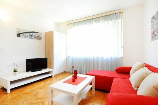 Split Central Lovely Flat - Photo3