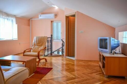 Split Holiday Home - Photo4