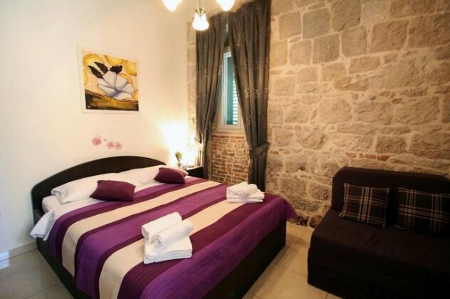 Split Luxury Suite - Photo3