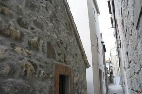 Split Rooms - Photo3