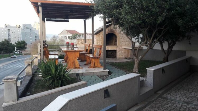 Studio apartman Latica - Photo2