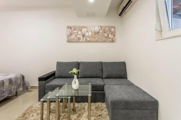 Studio Apartment Nikol - Photo5