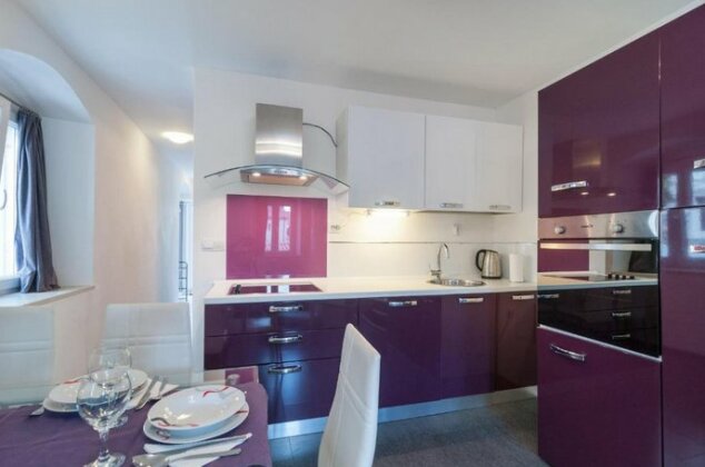 Studio Apartment Tudor - Photo3
