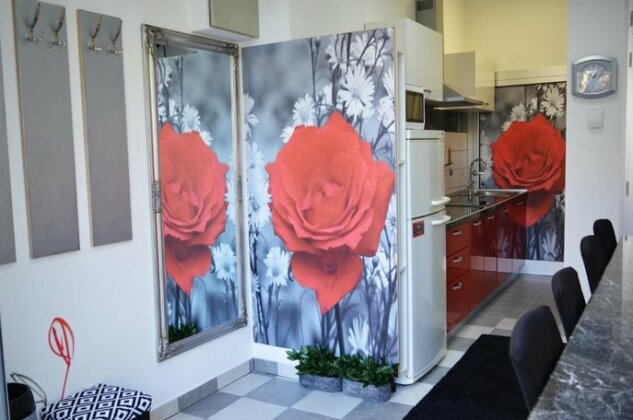 Studio Two Roses - Photo2