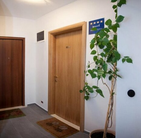 Stunning View Apartment - Photo4