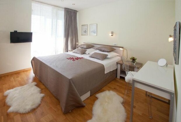 Stunning View Apartment - Photo5