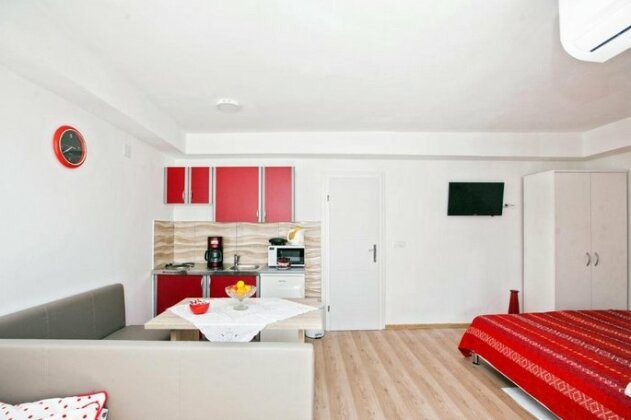 The Garden Rooms & Suites - Photo3