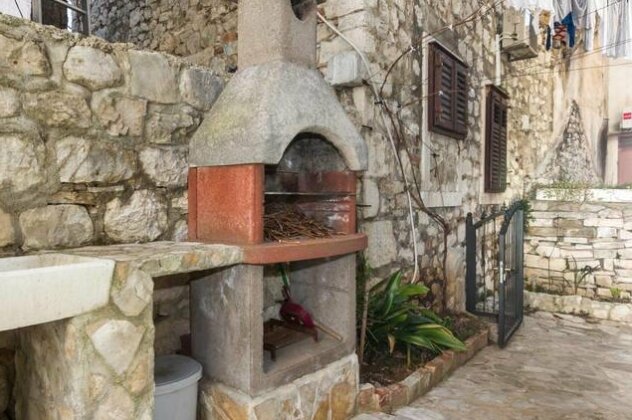 Villa Martinis Old Town Varos - Photo2
