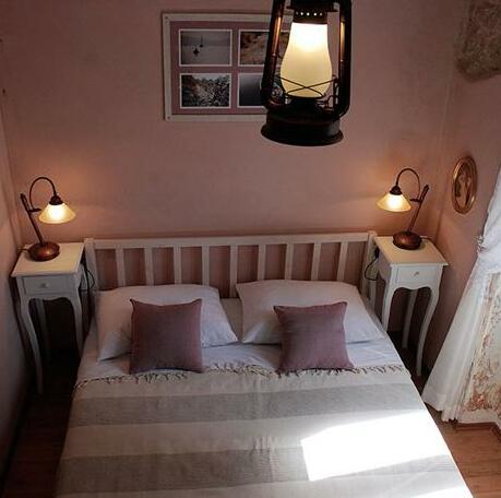  Photo 3