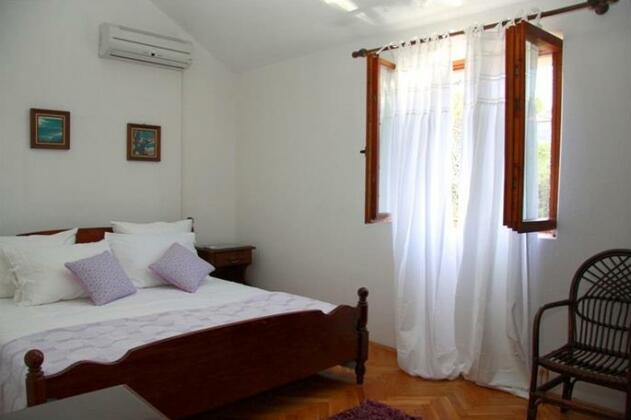 Holiday home Ivana Splitska - Photo5