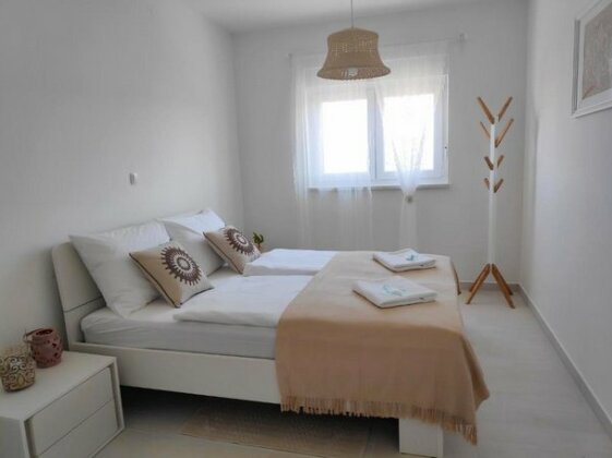 Maristo Apartments