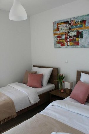 Maristo Apartments - Photo4