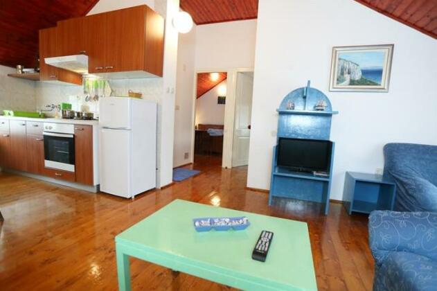 Apartment Dulcis Stari Grad - Photo3