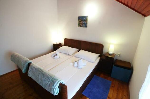 Apartment Dulcis Stari Grad - Photo5
